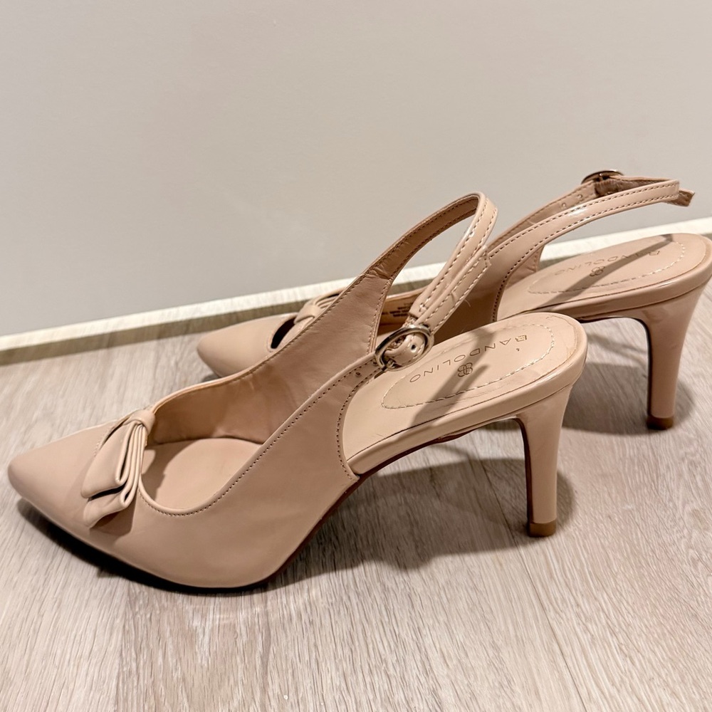 Nude Slingback Heels with Bow